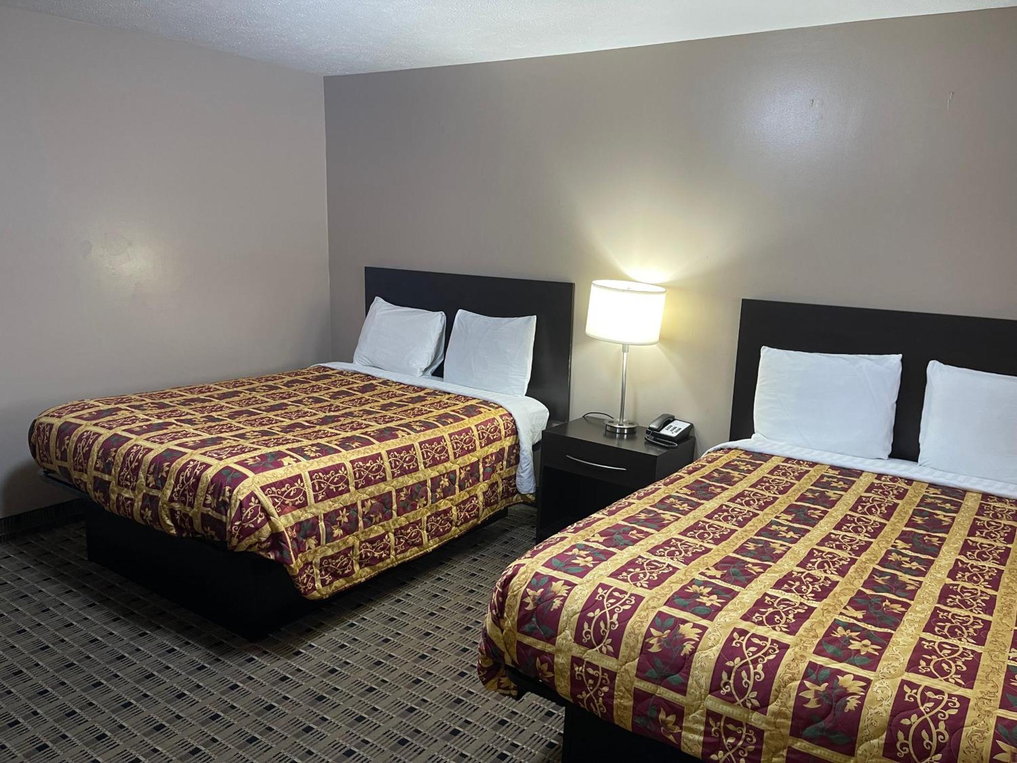 Economy Inn & Suites Ashtabula Kültér fotó